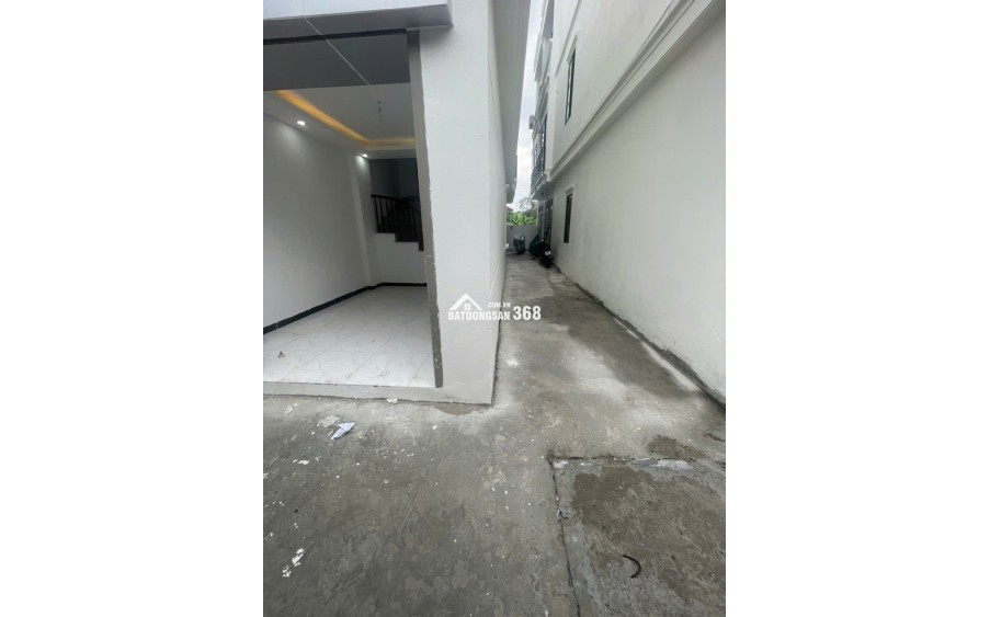 NHÀ 3 TẦNG - NGÕ Ô TÔ - GIÁ CHỈ 2,X TỶ